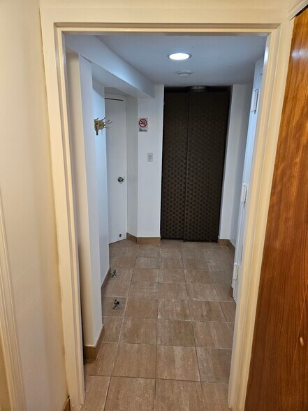 More Photos Of 4605 30th Ave, Astoria Apartments For Lease