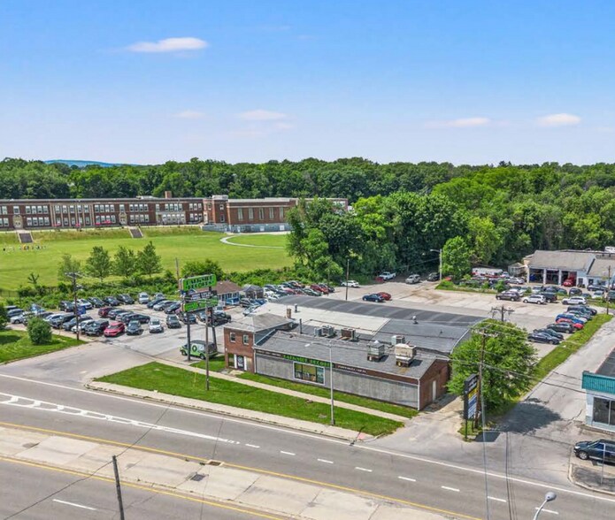 Primary Photo Of 611 Dutchess Tpke, Poughkeepsie Freestanding For Lease