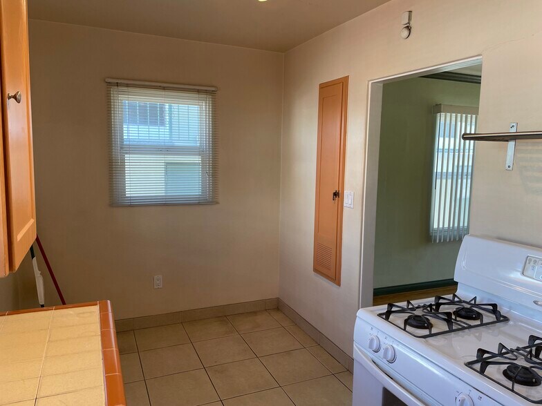 More Photos Of 4333 Utah St, San Diego Apartments For Sale