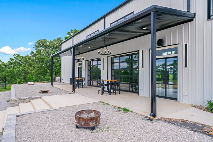 More Photos Of 1972 FM 857, Grand Saline Trailer Camper Park For Sale