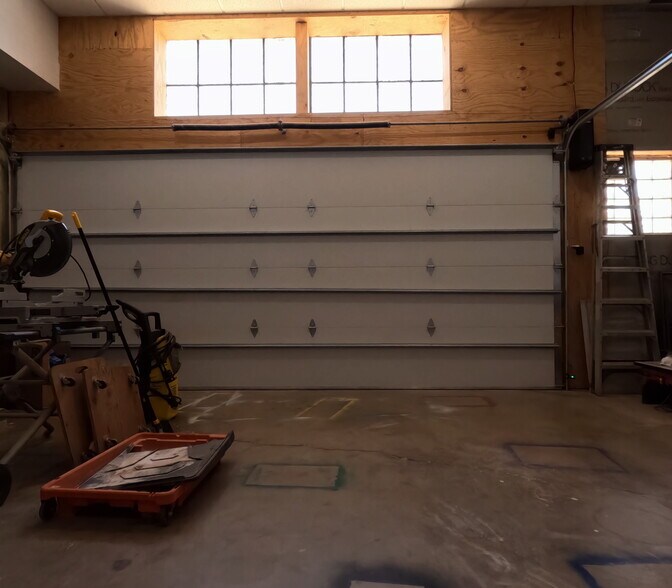 More Photos Of 1110 Main St, Lubbock Office For Sale