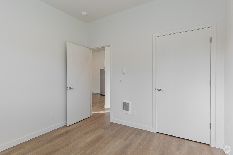 More Photos Of 3254 SE 90th Pl, Portland Apartments For Sale