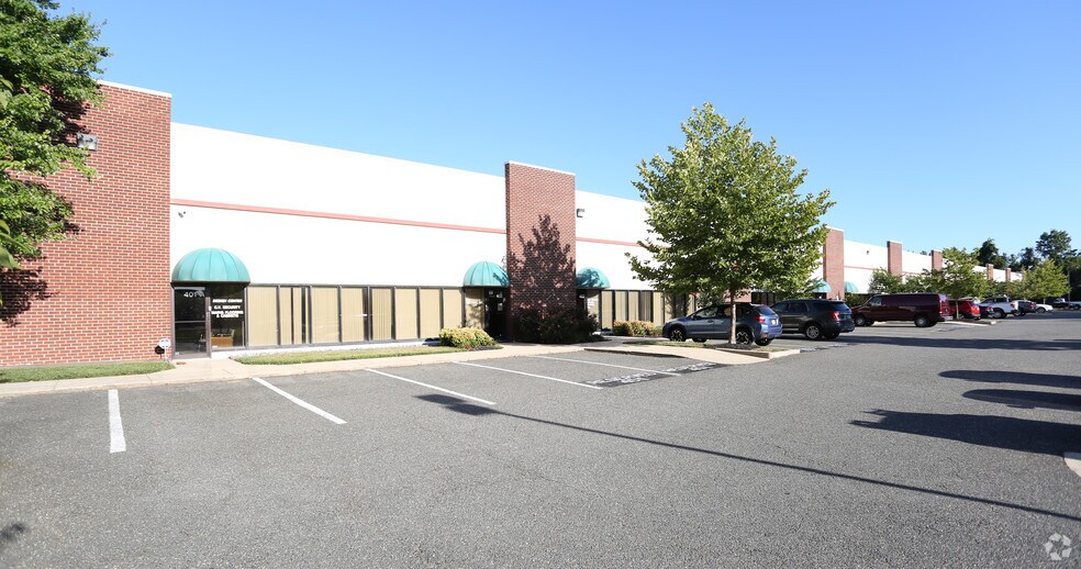 Primary Photo Of 16000 Trade Zone Ave, Upper Marlboro Light Manufacturing For Lease