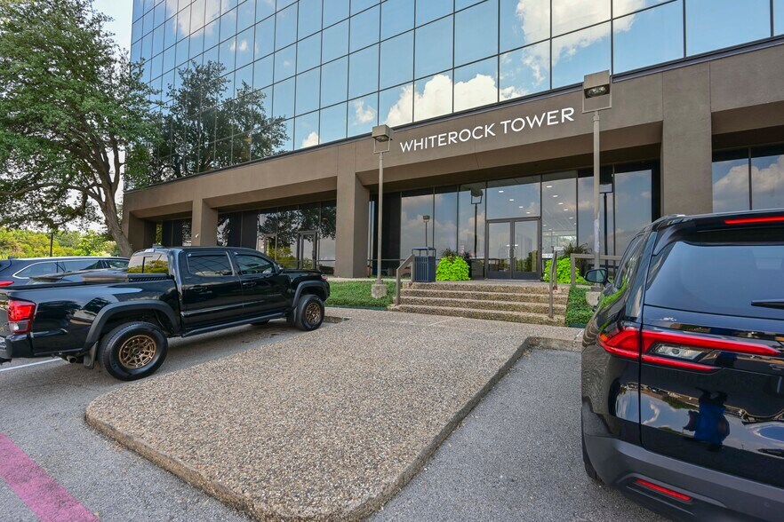 More Photos Of 6510 Abrams Rd, Dallas Office For Lease