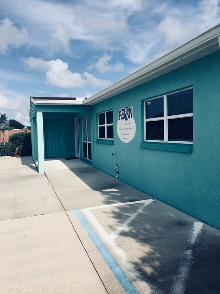 More Photos Of 1840 Sarno Rd, Melbourne Office For Sale