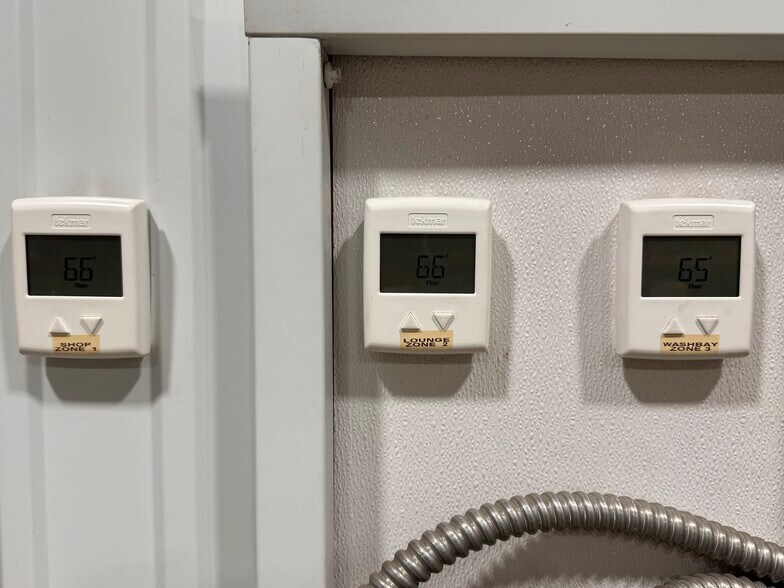 More Photos Of N643 Boulder Rd, Watertown Distribution For Sale