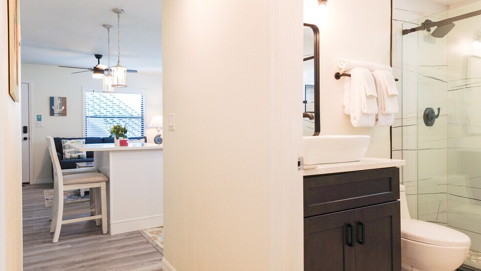 More Photos Of 9921 Gulf Blvd, Treasure Island Apartments For Sale