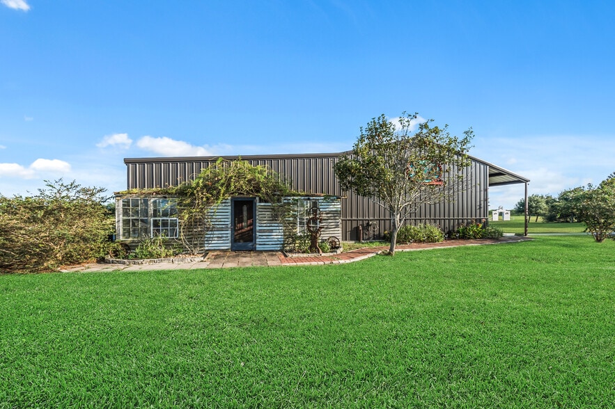 More Photos Of 2683 Old Highway Rd, Inez Land For Sale