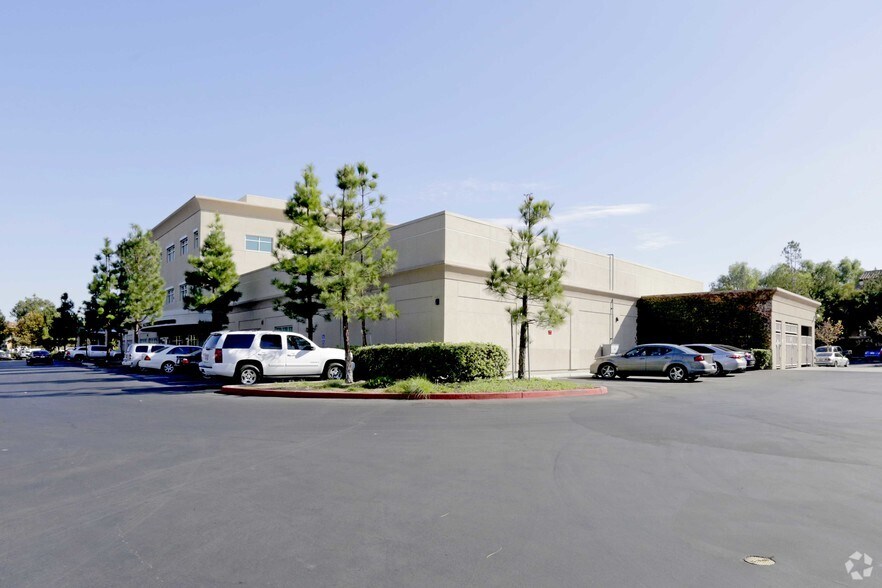 More Photos Of 26357 McBean Pky, Santa Clarita Medical For Lease