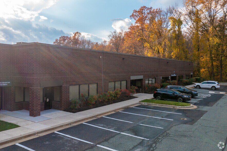 More Photos Of 1200 Technology Dr, Aberdeen Unknown For Lease