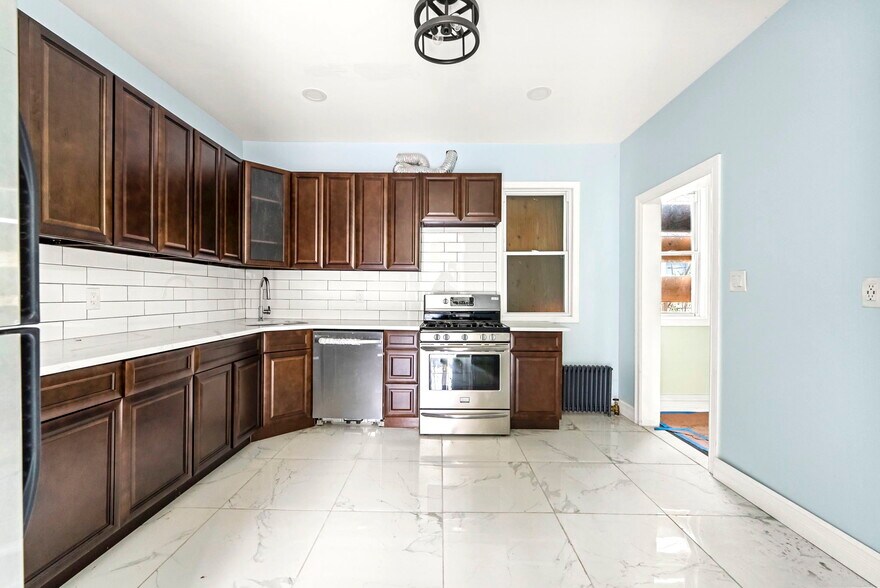 More Photos Of 153-157 Stuyvesant Ave, Newark Land For Sale