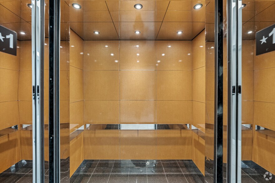 More Photos Of 2601 E Oakland Park Blvd, Fort Lauderdale Medical For Lease