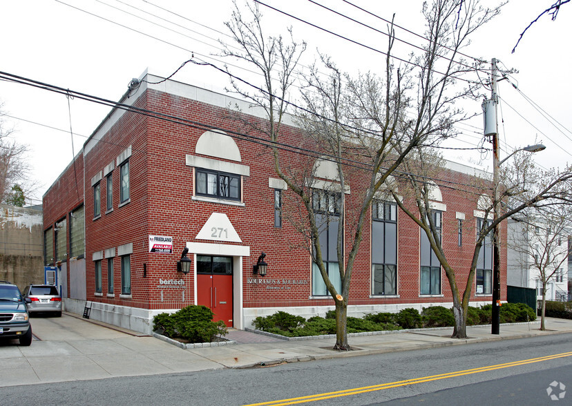 Primary Photo Of 271 Main St, Eastchester Light Distribution For Lease