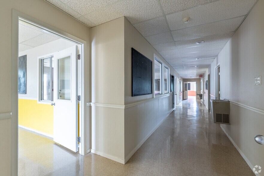 More Photos Of 50 Village Trail, Trophy Club Schools For Sale