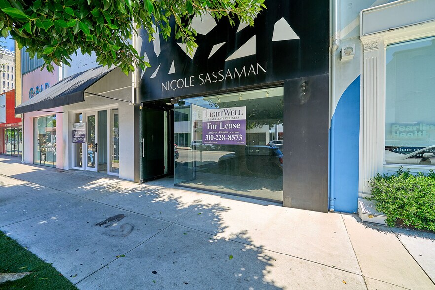 More Photos Of 112-122 S Robertson Blvd, Los Angeles Storefront Retail Office For Sale
