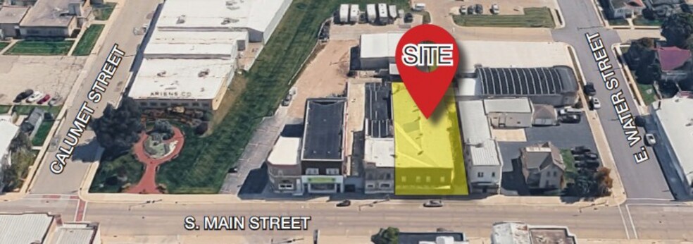 Primary Photo Of 110 S Main St, Brillion Storefront Retail Office For Sale
