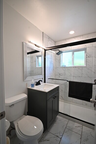 More Photos Of 338 E Portland St, Phoenix Apartments For Sale