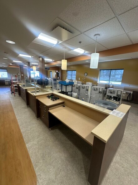 More Photos Of 37 S Pere Marquette Hwy, Ludington Healthcare For Lease