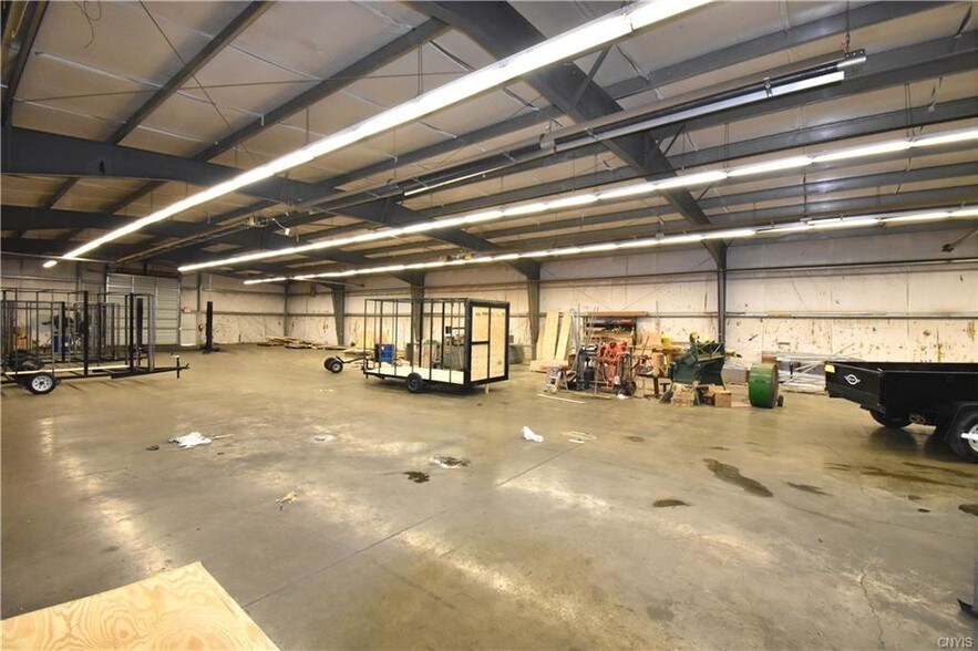 More Photos Of 31 Madison Blvd, Canastota Manufacturing For Lease