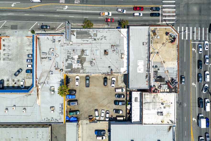 More Photos Of 1107 N Western Ave, Los Angeles Storefront Retail Office For Sale