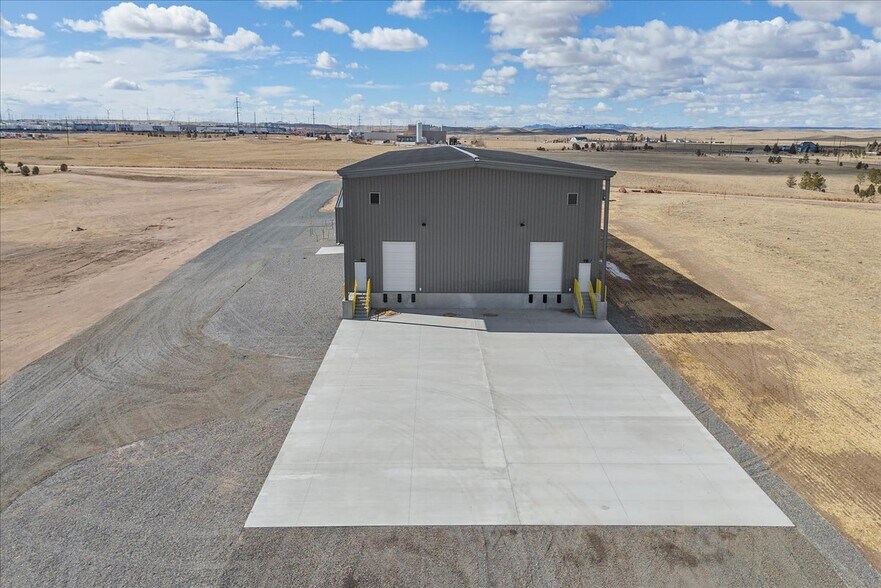 More Photos Of Mckinney Drive, Cheyenne Manufacturing For Lease