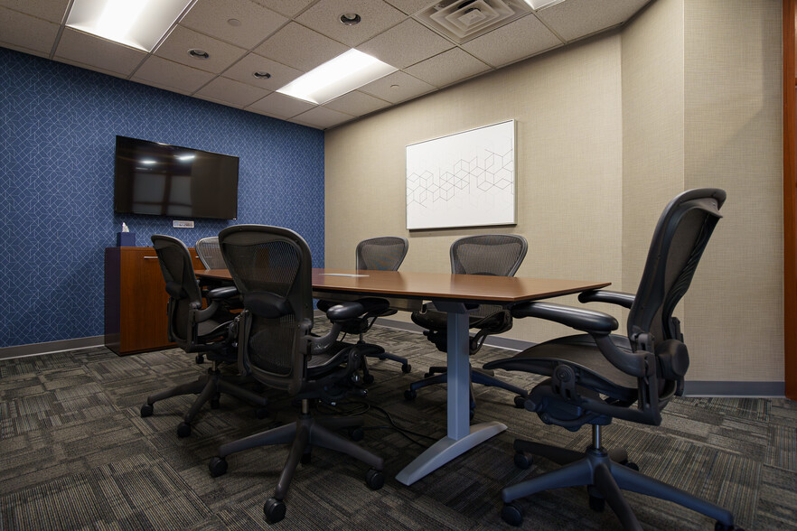 More Photos Of 312 Walnut St, Cincinnati Office For Lease