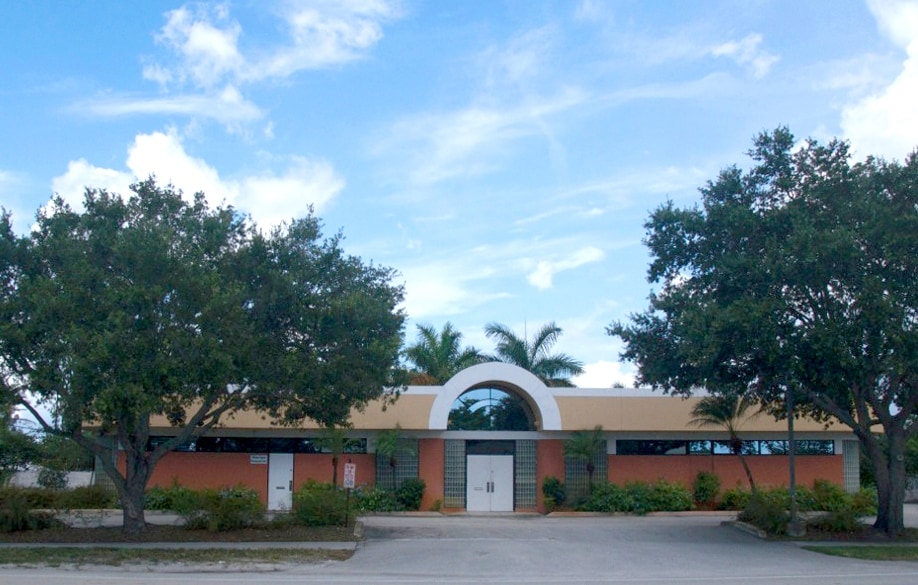 More Photos Of 3537 Forest Hill Blvd, West Palm Beach Medical For Lease
