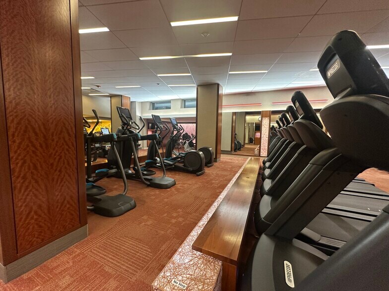 More Photos Of 400 E Randolph St, Chicago Apartments For Lease