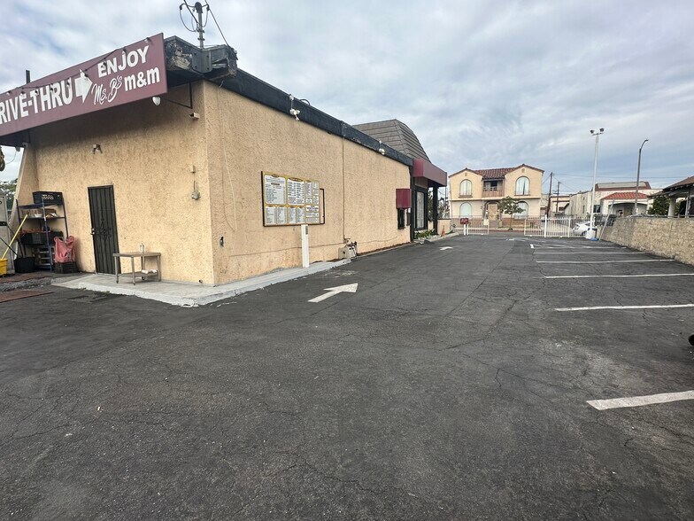More Photos Of 5960 Crenshaw Blvd, Los Angeles Fast Food For Lease