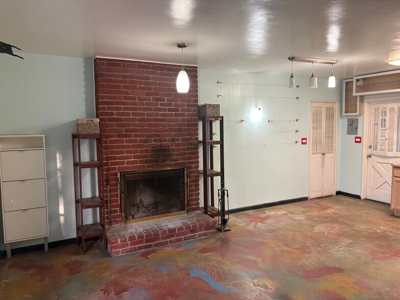More Photos Of 945 N Azusa Ave, Azusa Office Residential For Sale