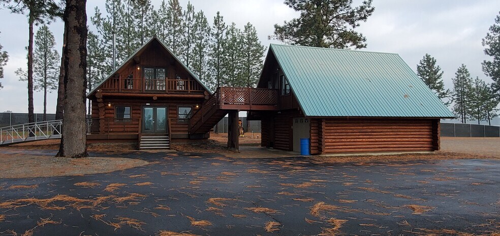 More Photos Of 4020 N Huetter Rd, Coeur d'Alene Flex For Lease