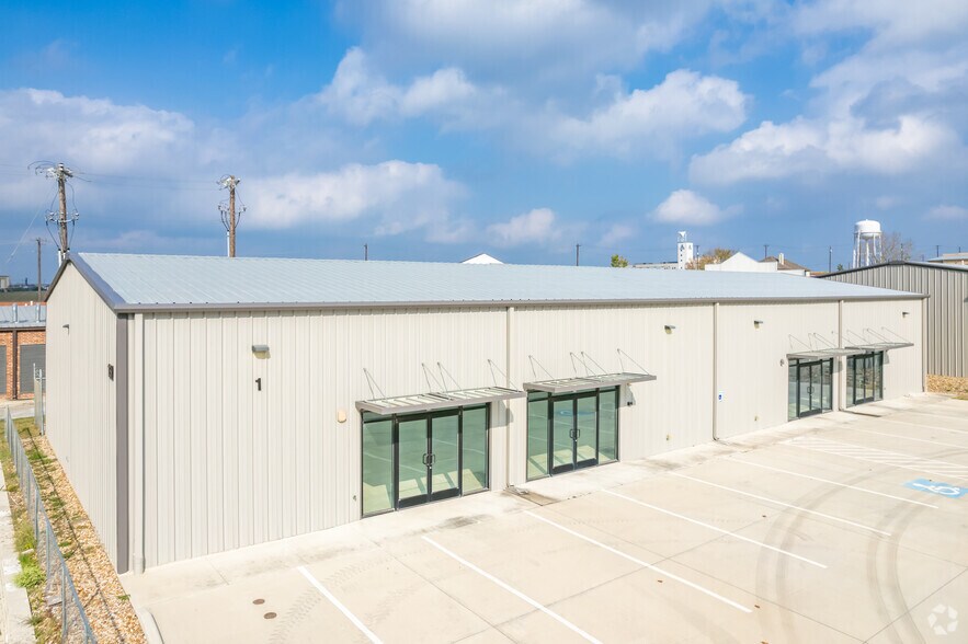 More Photos Of 1151 Bunton Creek Rd, Kyle Unknown For Sale