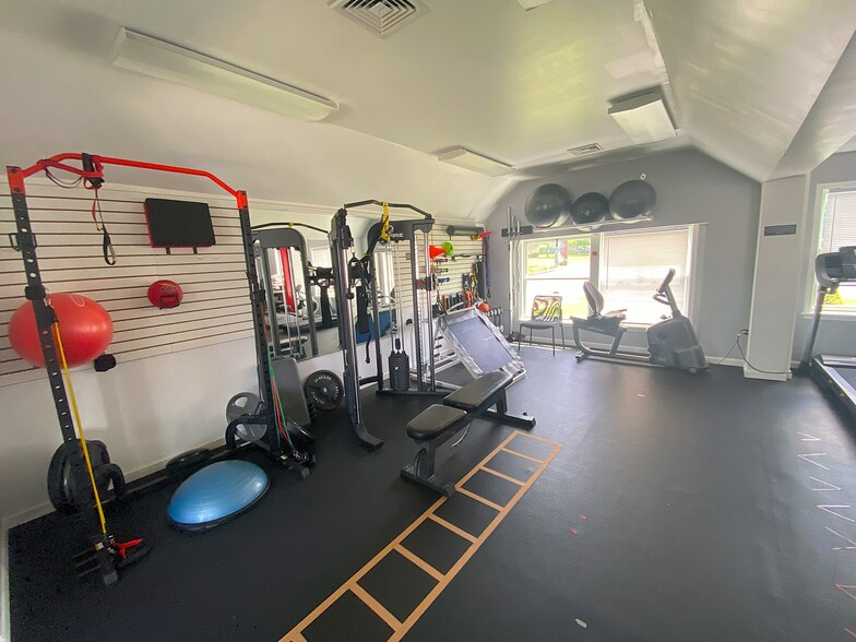 More Photos Of 3103 W Emaus Ave, Allentown Office For Lease