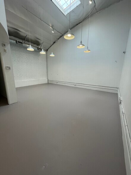 More Photos Of 3431 Wesley St, Culver City Loft Creative Space For Lease