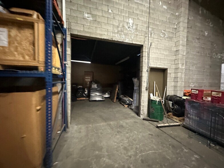 More Photos Of 315 S Michigan St, Aberdeen Office For Sale