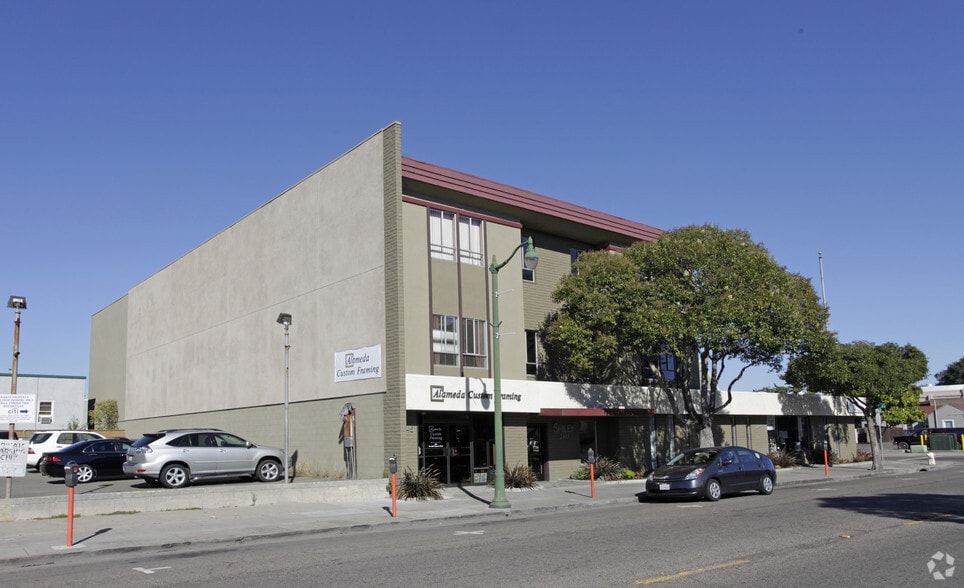 More Photos Of 2445-2447 Santa Clara Ave, Alameda Office For Lease