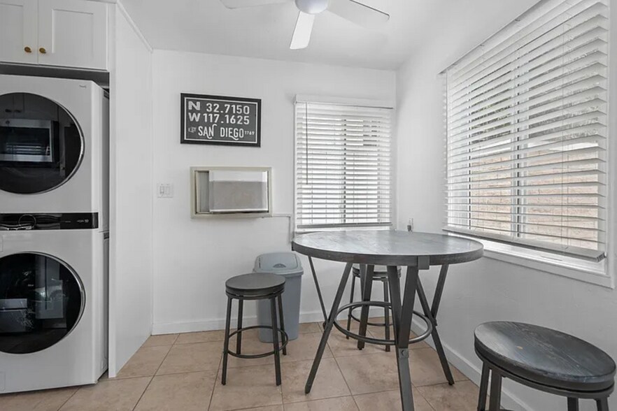 More Photos Of 1566 Reed Ave, San Diego Apartments For Sale