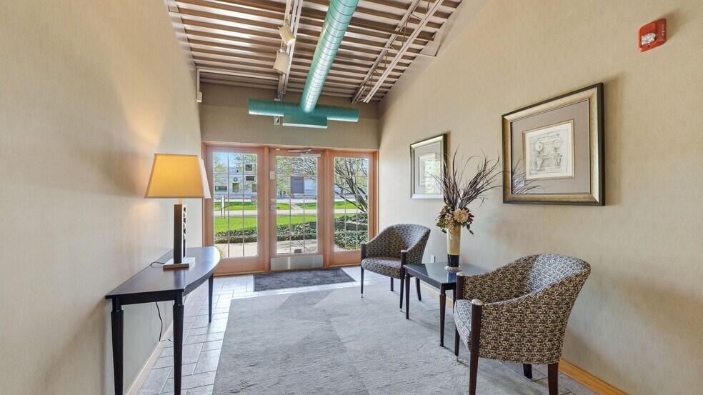 More Photos Of 3421 Centennial Dr, Fort Wayne Warehouse For Lease