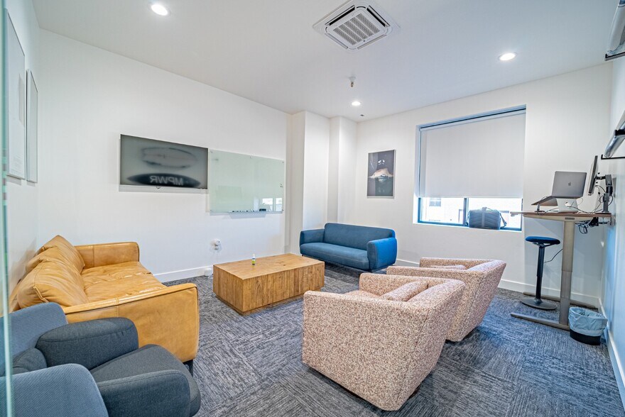 More Photos Of 32 S 1800 W, Lindon Warehouse For Lease