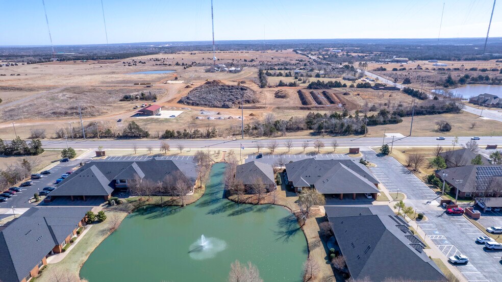 More Photos Of 9433 N Kelley Ave, Oklahoma City Office For Sale