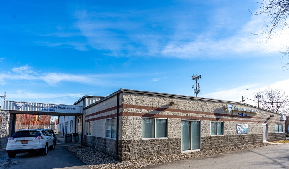 More Photos Of 3134 W 76th St, Chicago Medical For Sale