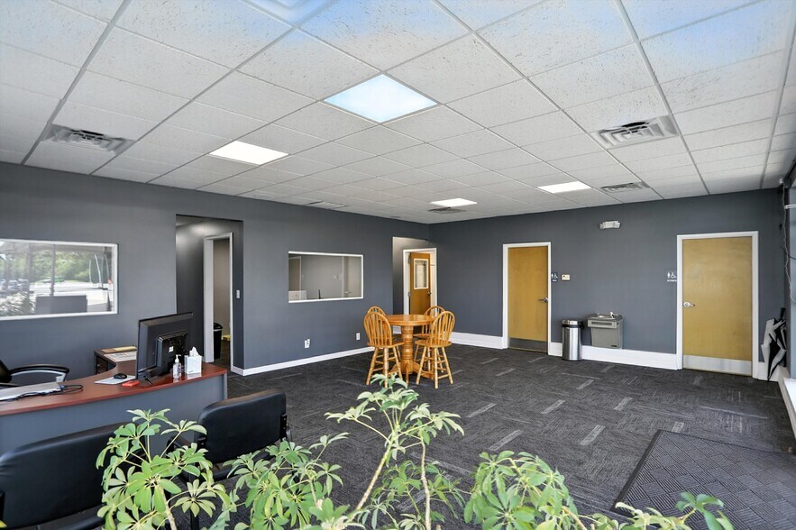More Photos Of 2382 W Main St, Greenfield Auto Dealership For Sale