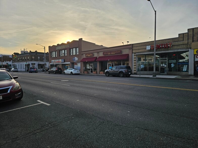 More Photos Of 24-26 W Merrick Rd, Freeport Storefront For Sale