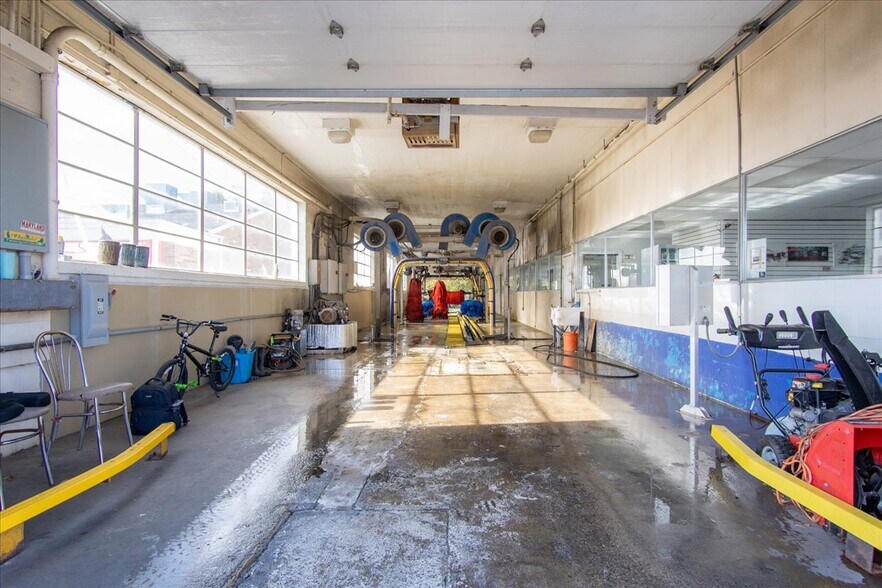 More Photos Of 1814 Rosemont Ave, Frederick Carwash For Sale