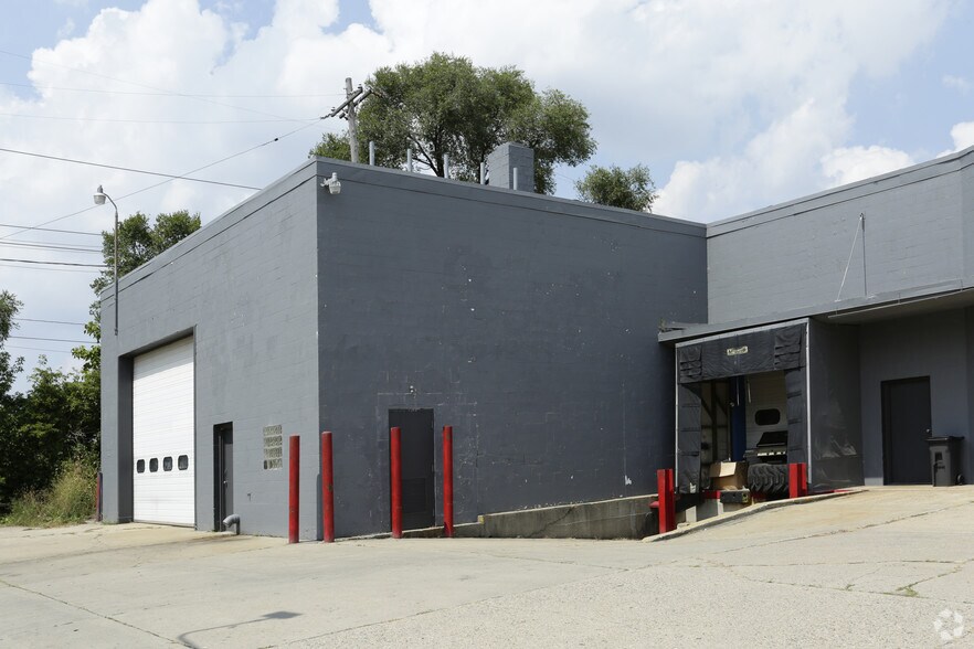 More Photos Of 1251 Plainfield Ave NE, Grand Rapids Office For Lease