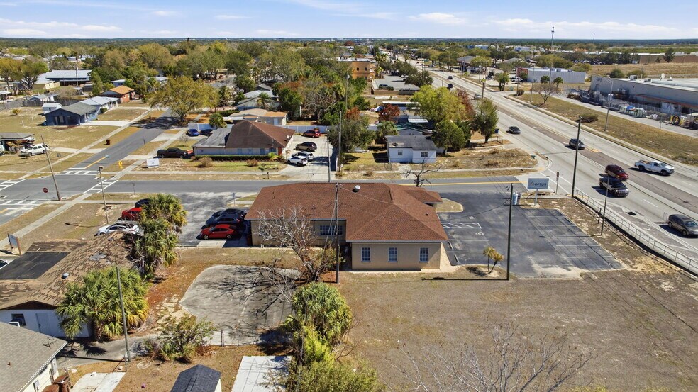 More Photos Of 1143 State Road 60 E, Lake Wales Office For Sale