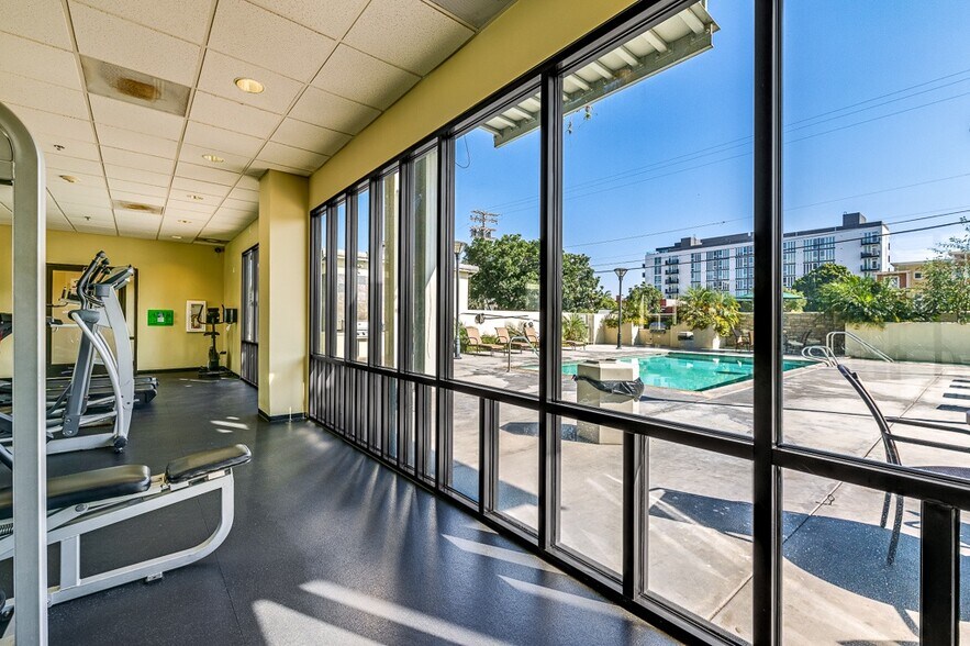 More Photos Of 801 National City Blvd, National City Multifamily For Sale