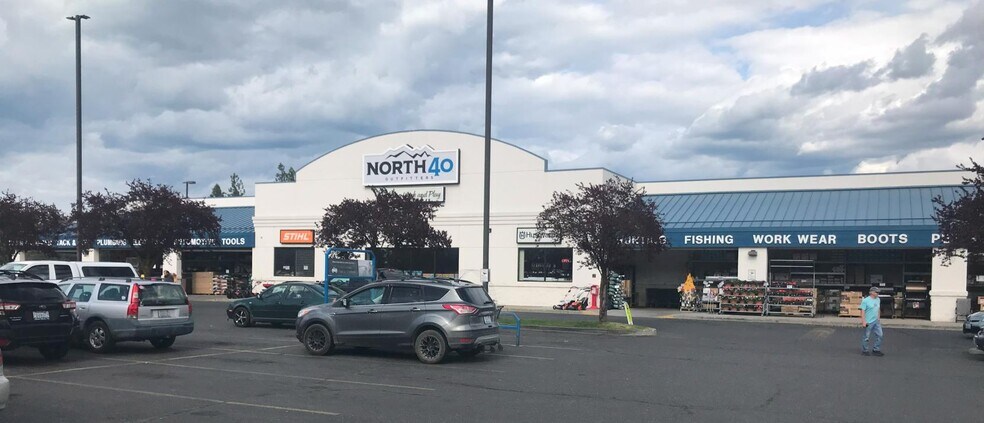 Primary Photo Of 15228 N Newport Hwy, Mead Freestanding For Lease
