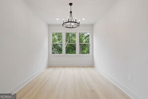 More Photos Of 68 Linton St, Woodstock Apartments For Sale