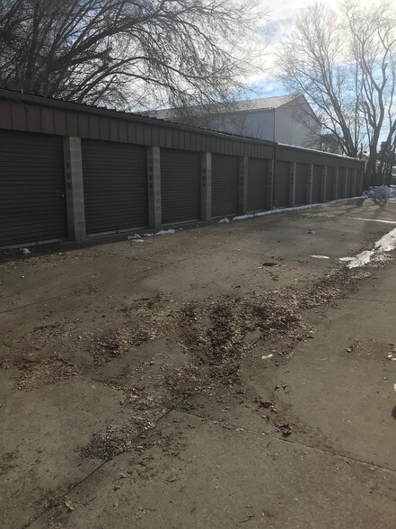 More Photos Of 2087 N Main St, Sunset Freestanding For Sale